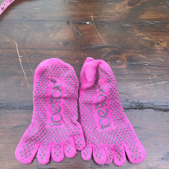 ToeSox size 7 - Picture 2 of 2